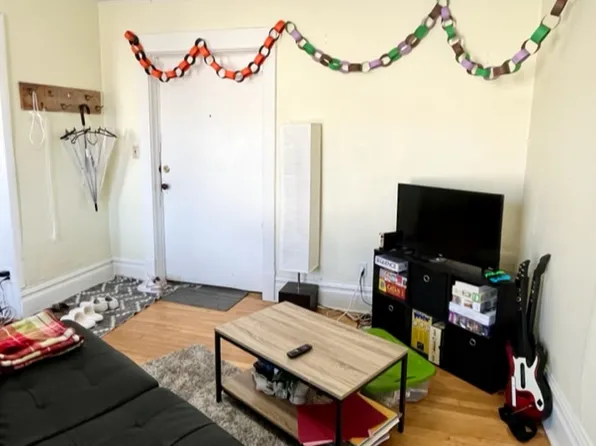 207 N. Pinckney Street - 207-2, 207 N Pinckney St, Madison, WI 53703