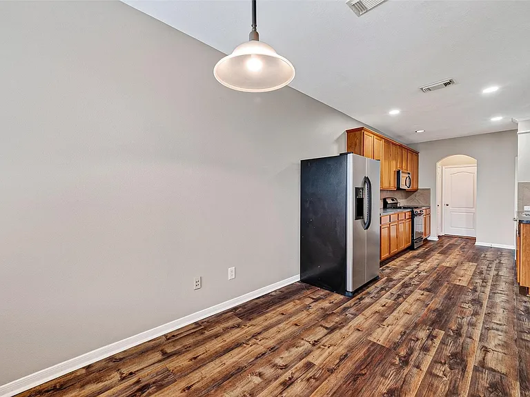5403 Canyon Hollow Dr — Photo 17