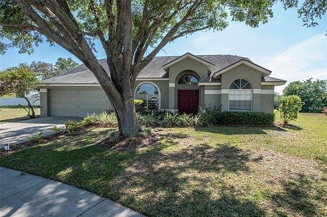 1st image of 9623 Glenox Ln