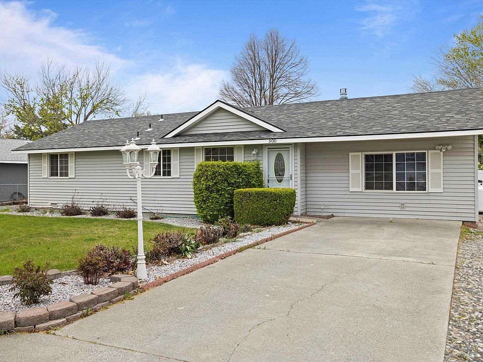 1st image of 900 W 42nd Ave