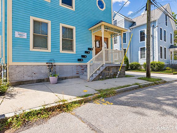 2nd image of 2 Coit Street #2