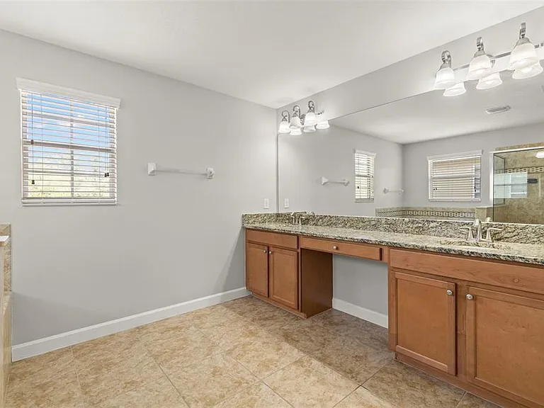 20405 Autumn Fern Ave — Photo 33