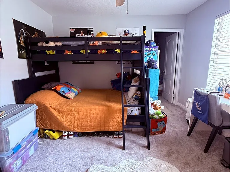 8184 Constantine Dr — Photo 15