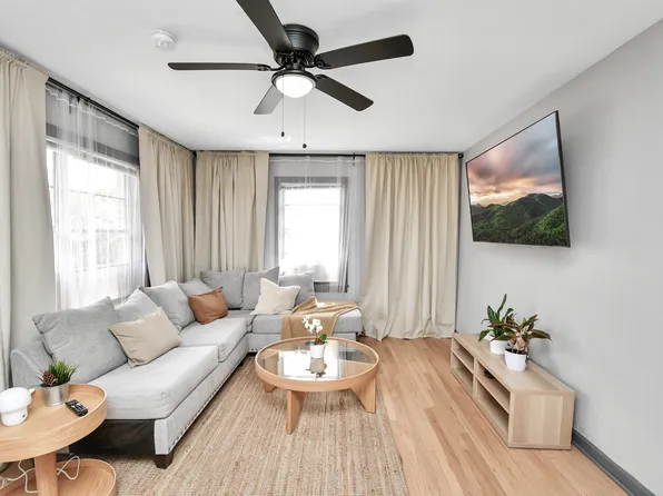 4712 Polk St #4, Houston, TX 77023