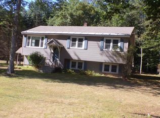 122 New Chester Rd, Hill, NH 03243