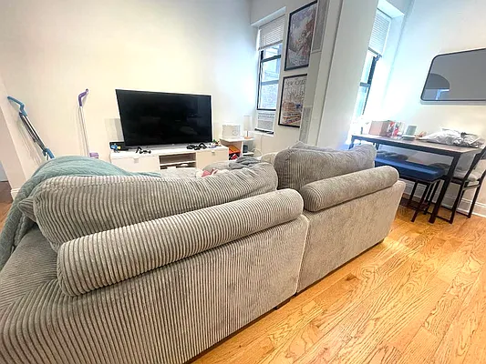 Rented by Building Equity Real Estate LLC | media 14