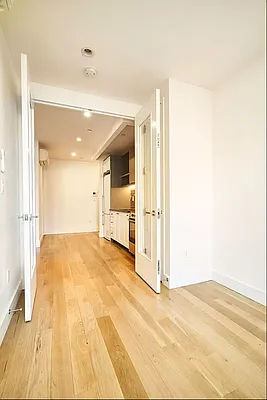 Rented by Lodger Corp | media 3