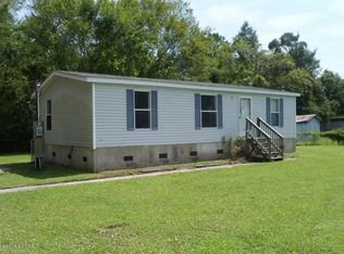 144 Ruth Ln, Beaufort, NC 28516