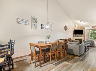 111 Center St #459, Lake Geneva, WI 53147