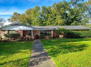 1501 N Westover Ave, Longview, TX 75601