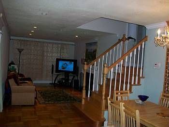 5th image of 11 Fleetwood Dr