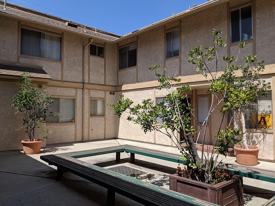 1st image of 735 Arcadia Ave Unit E