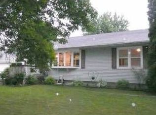 625 7th Ave SW, Wells, MN 56097