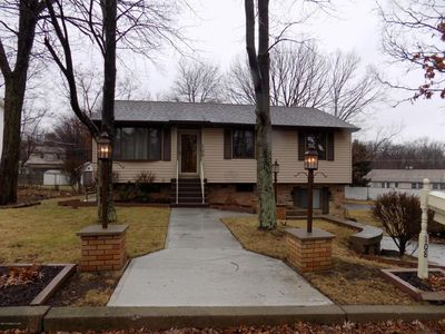 39 Bent Pine Rd, Hazle Township, PA, 18202