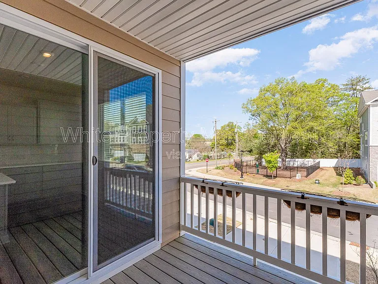 114 Marron Dr — Photo 24