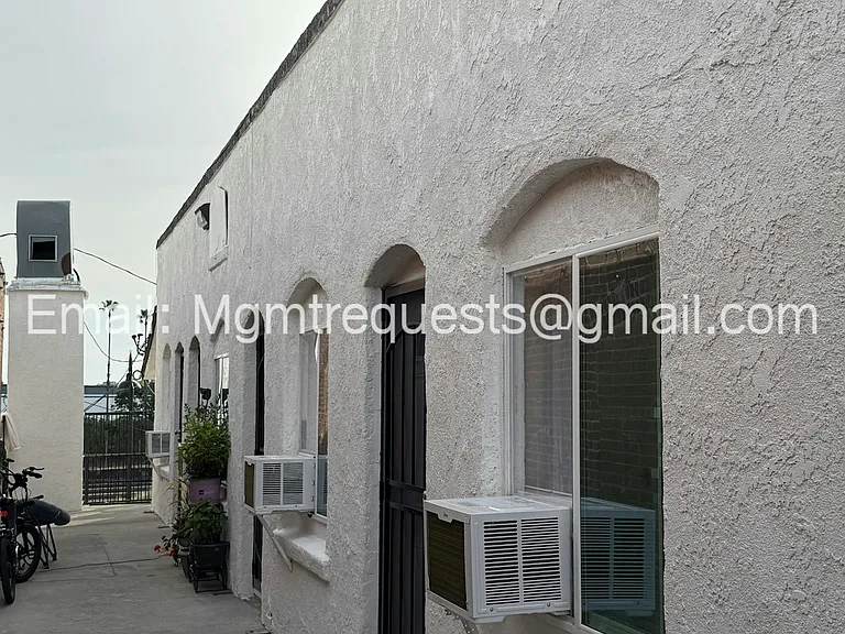 216 W Santa Fe Ave #2 — Photo 9