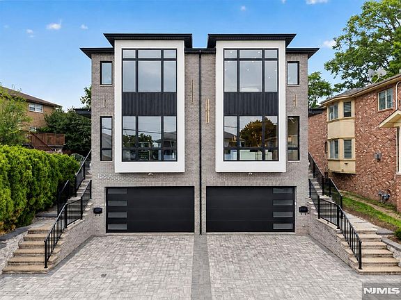 2nd image of 156 Morningside Ln #A