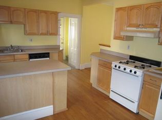 7 West St, Somerville, MA 02144