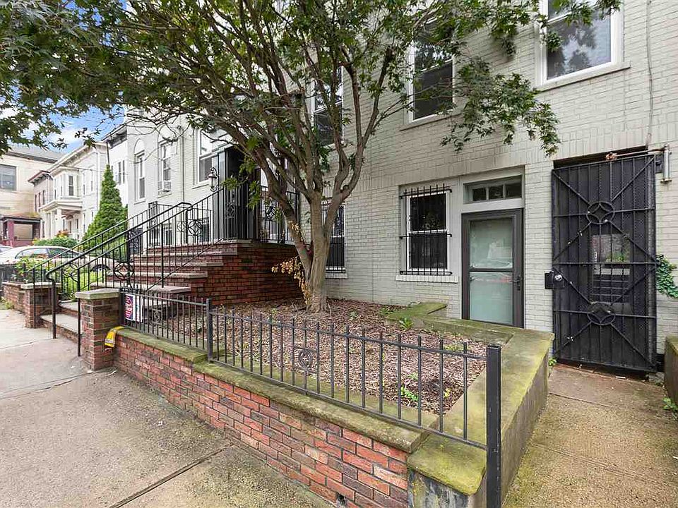 2nd image of 101 Kensington Avenue #A