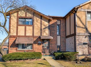 1S291 Michigan Ave, Villa Park, IL 60181