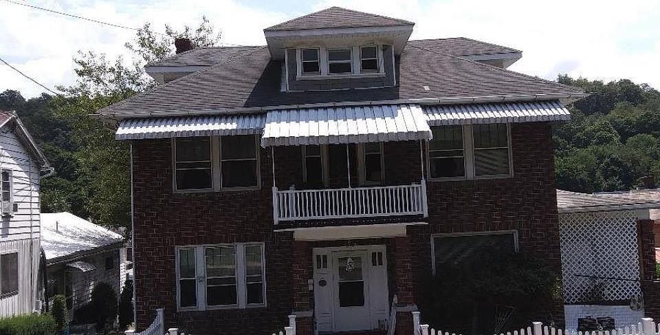 1st image of 407 Bedford St
