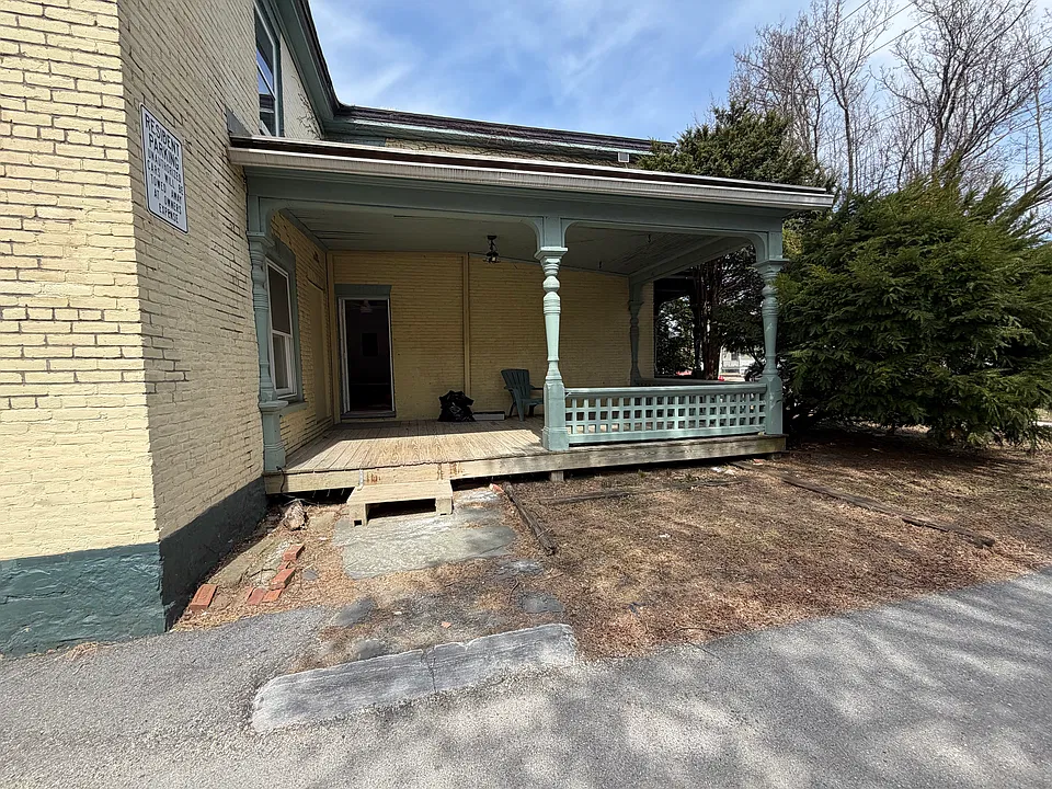103 N Winooski Ave #1