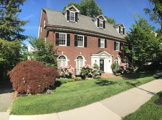 19 Clinton Rd, Brookline, MA 02445
