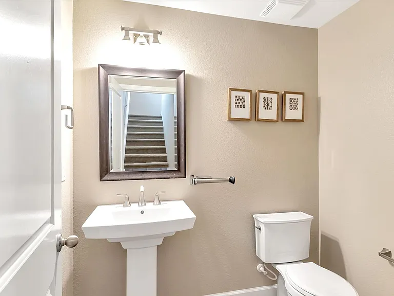 3086 Via Siena Pl — Photo 35