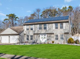 381 Kildare Dr, Toms River, NJ