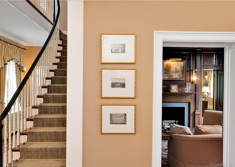 39 High St, Farmington, CT 06032 Zillow