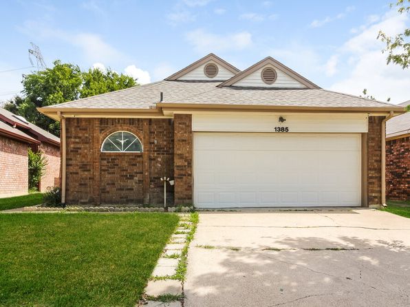 1385 Chinaberry Dr