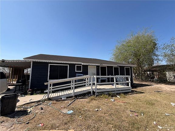 3rd image of 4901 N Denkhaus Blvd
