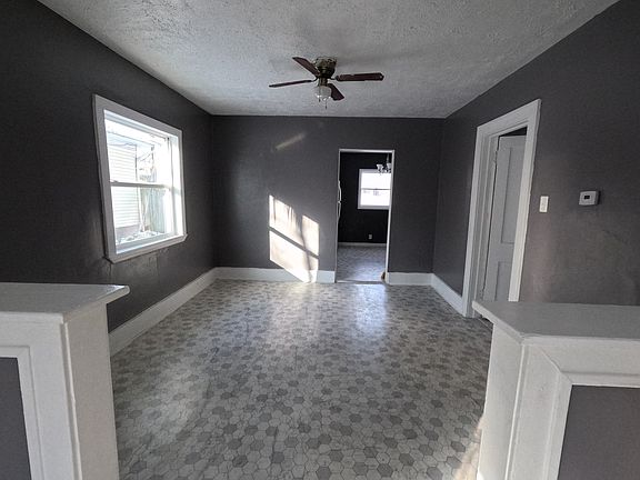 3rd image of 1349 N Adams St