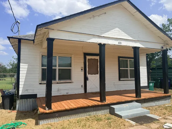 420 E 10th St, San Angelo, TX 76903