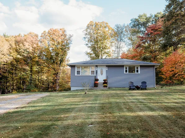 215 Rushmore Rd, Stormville, NY 12582