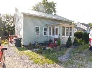 3752 Oakmount Rd, Bloomfield, NY 14469