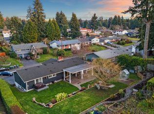 1118 Magnolia Dr, Fircrest, WA 98466