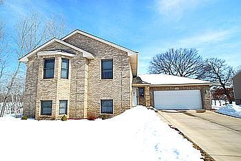 1st image of 11043 Urbank Ct NE