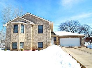11043 Urbank Ct NE, Blaine, MN 55449