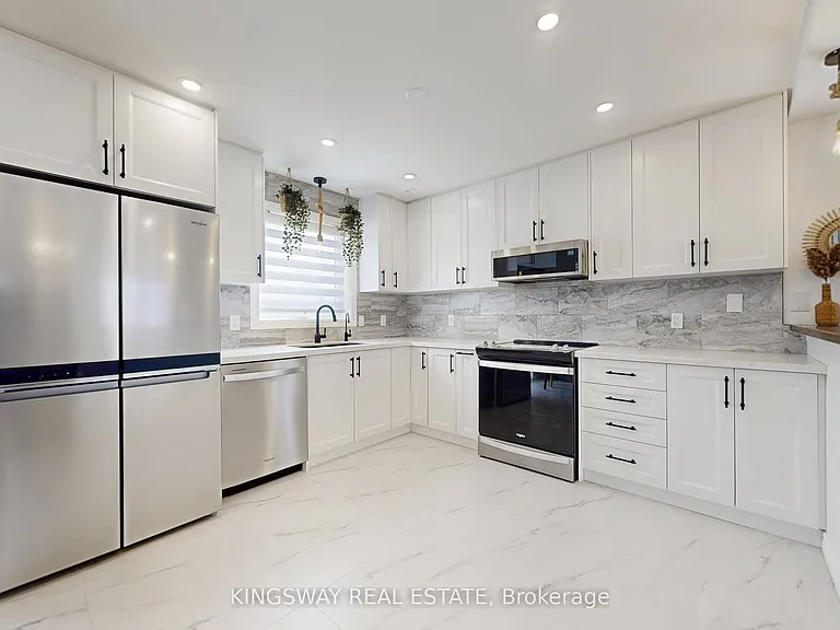 20 Glen Ross Rd — Photo 10