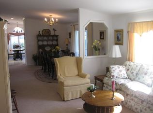 2305 Fox Run, Middleboro, MA 02346