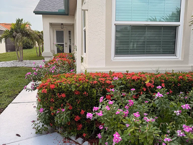 4842 Raintree Street Cir E — Photo 2