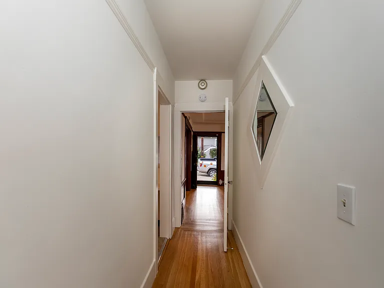 373 Moraga Ave — Photo 43