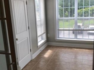 100 Gateway Dr #126, Holly Ridge, NC 28445