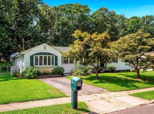 15 Birch Dr, Jackson, NJ 08527