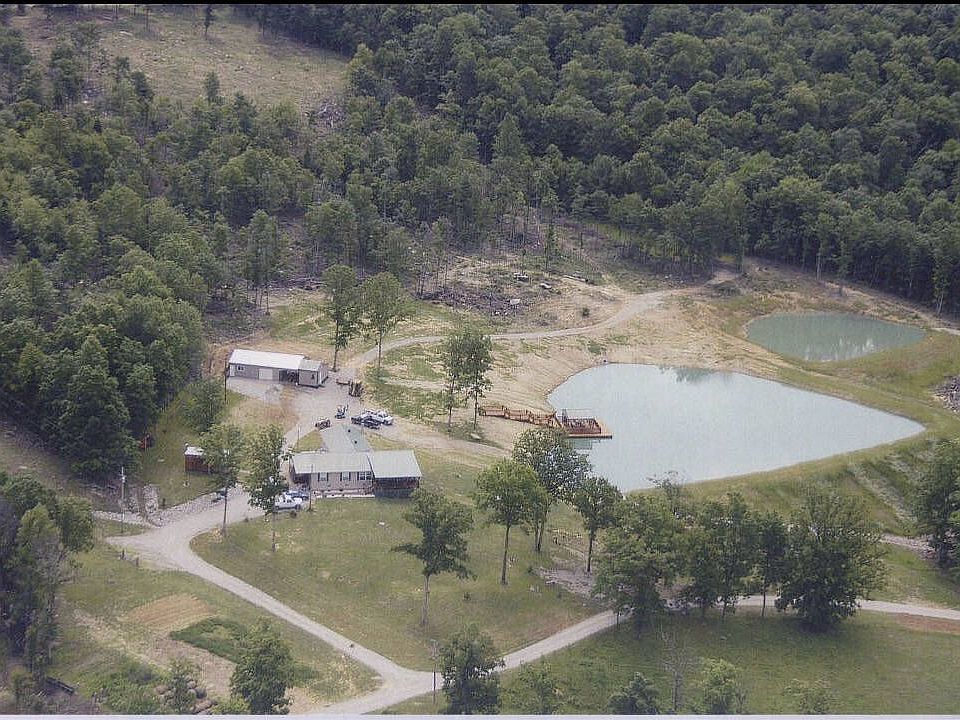 2nd image of 379 Benham Smith Ln