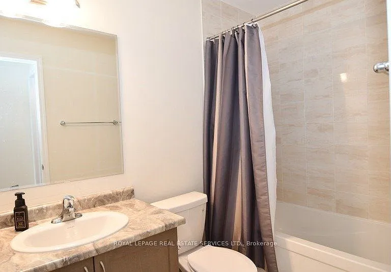 90 Howe Ave — Photo 13