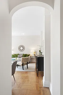 Sold by Compass | media 3