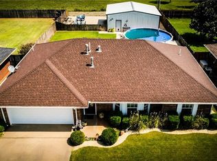 102 Ranch Rd, Elk City, OK 73644