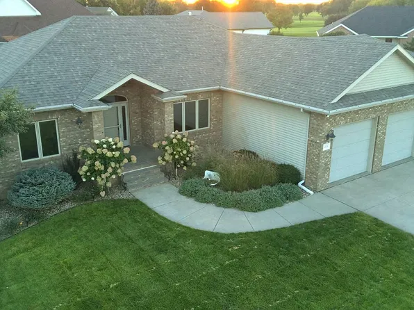 3124 Laramie Dr, Grand Island, NE 68803